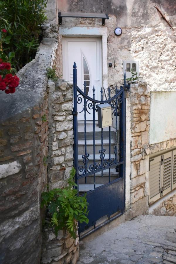 Modern Stairs Lägenhet Rovinj Exteriör bild